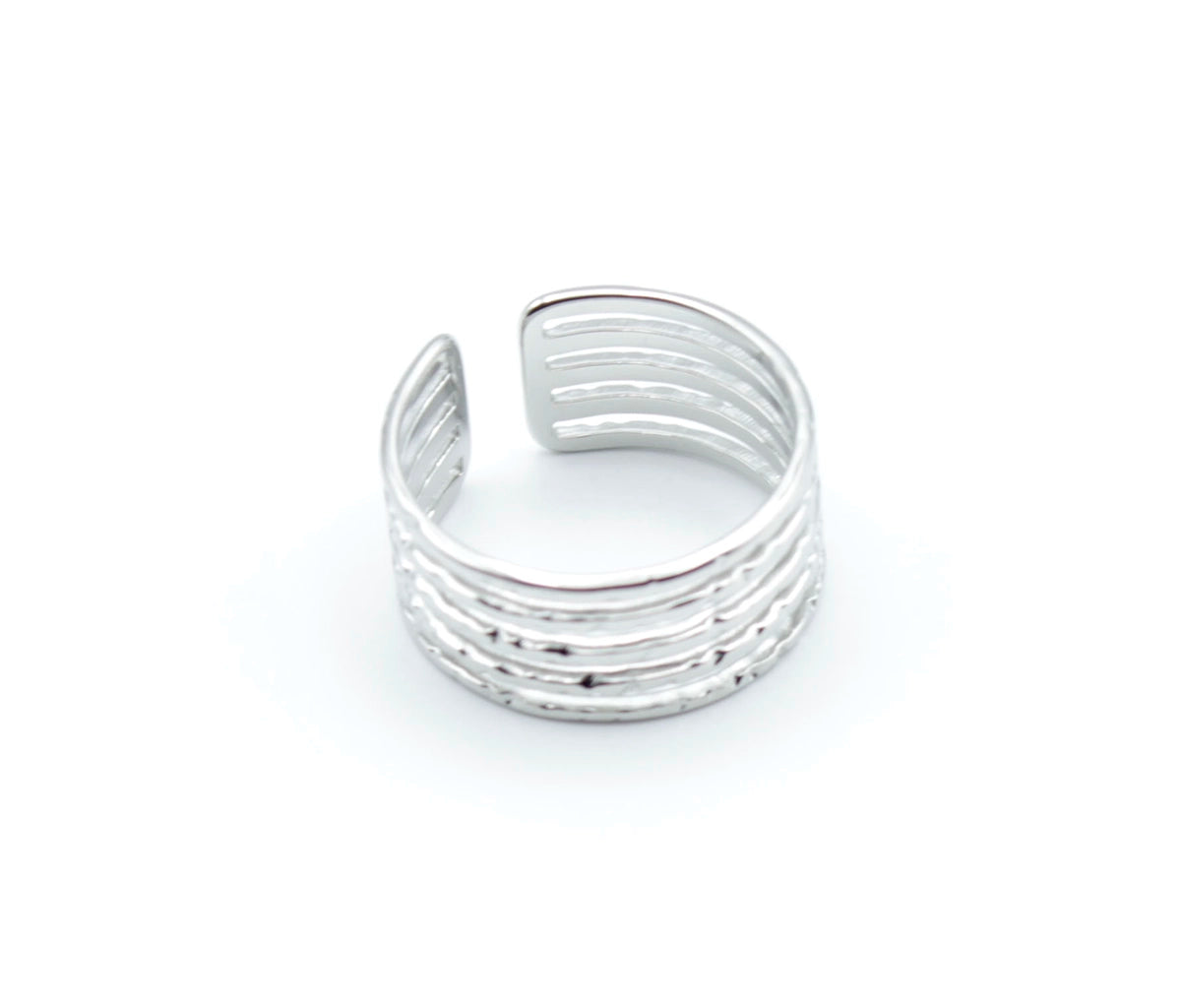 Anillo Burn acero inoxidable plateado ajustable ideal para combinarlo con otros anillos, resistente al agua e hipoalergénico - delacabra