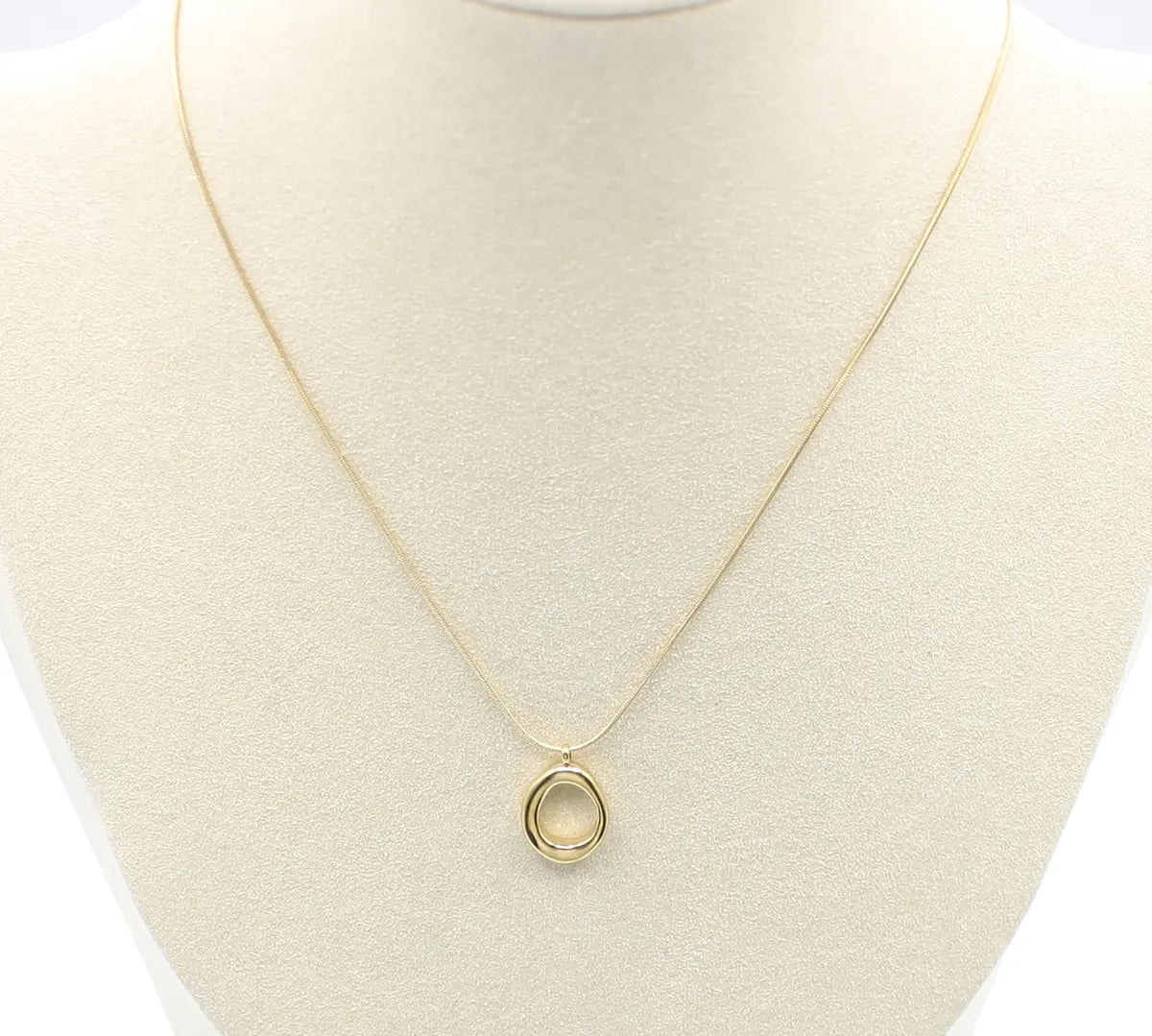 Collar Saturno