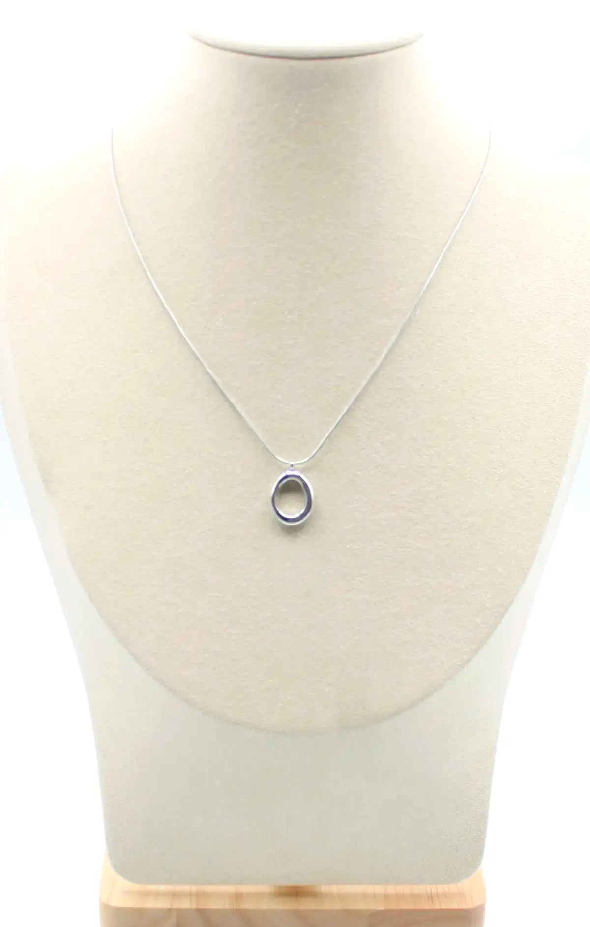 Collar Saturno