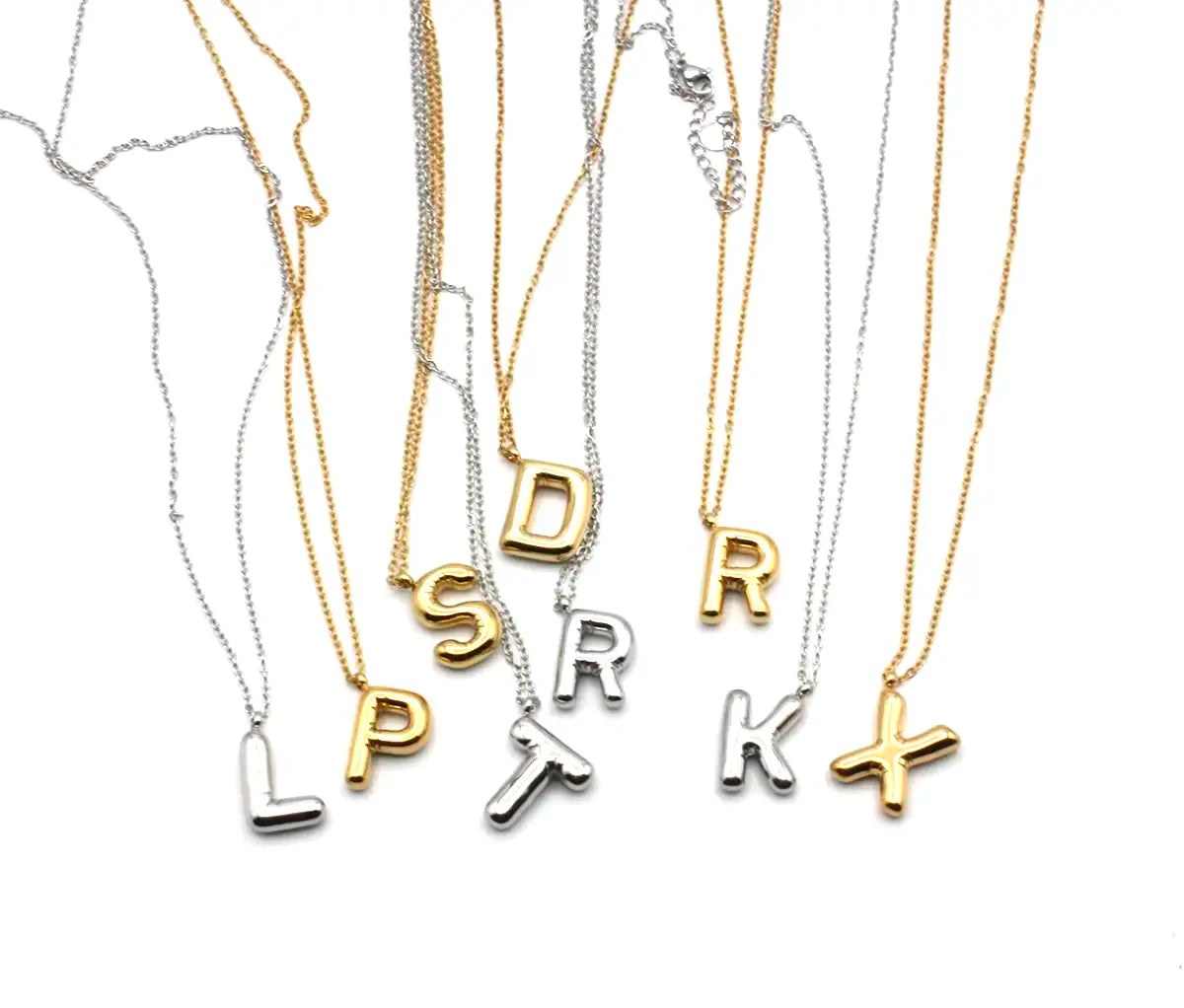 Collar con Inicial