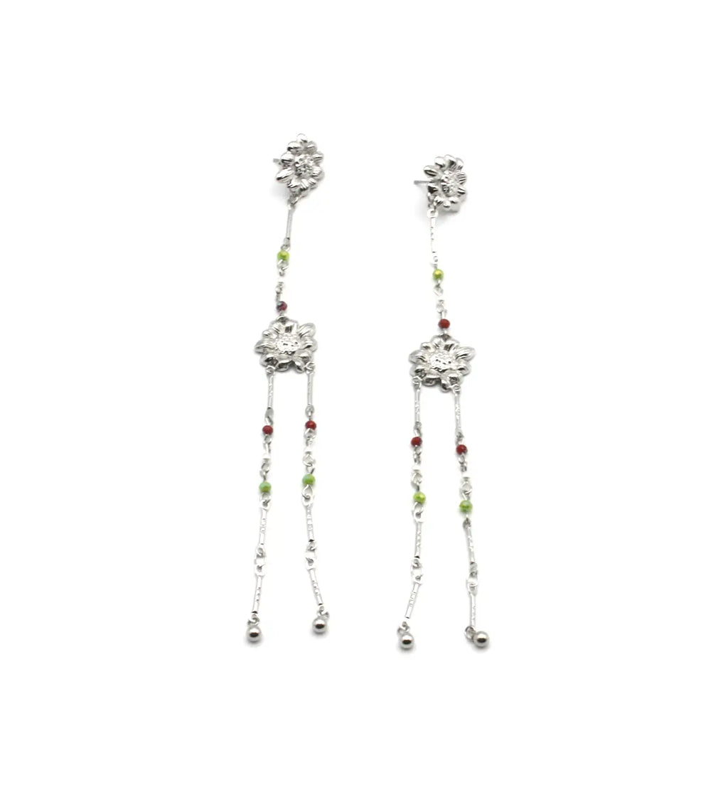 Pendientes jara acero inoxidable plateado material resistentee hipoalergénico, versátil para todas las ocasiones, ligeros y cómodos. Delacabra