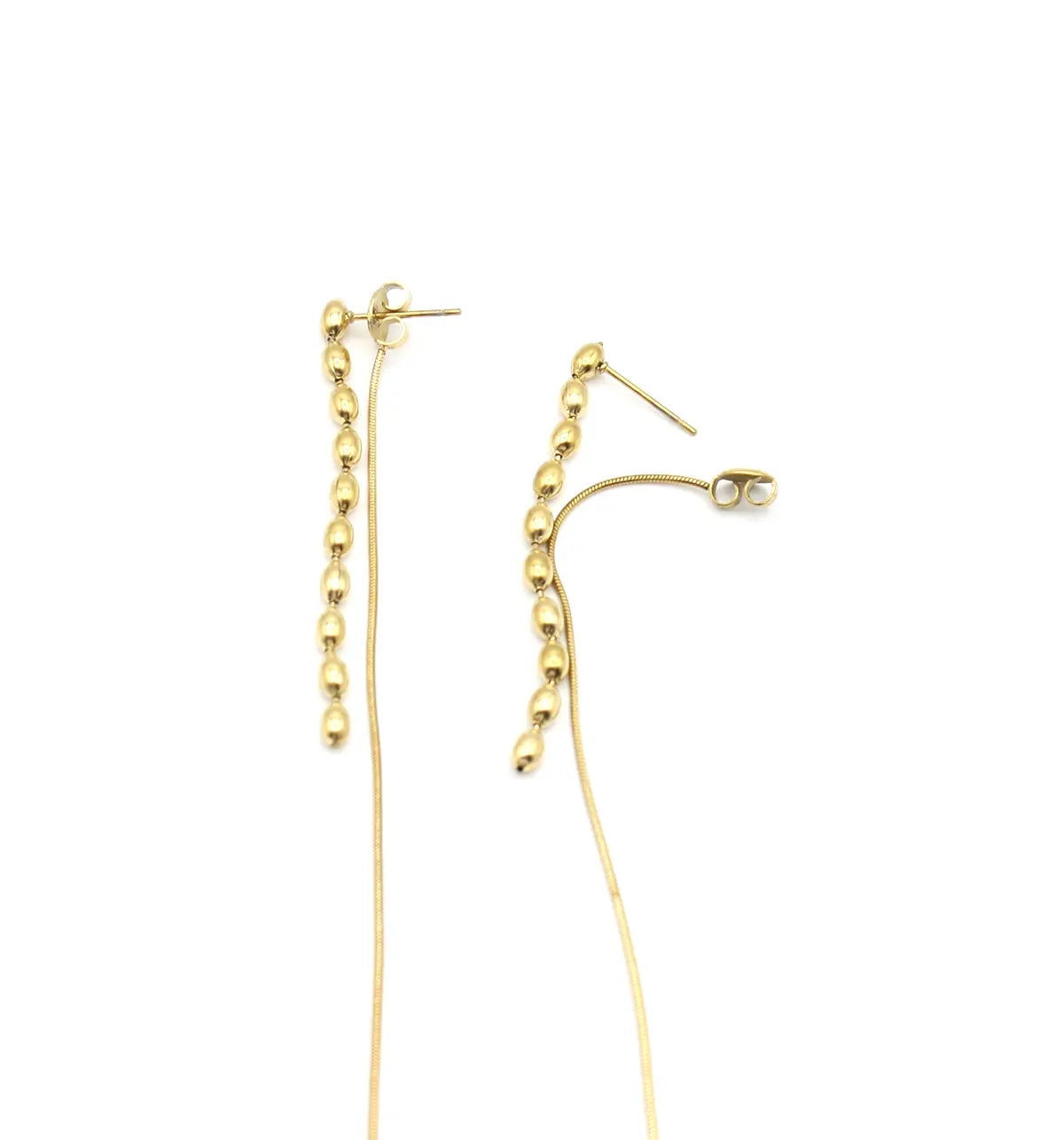 Pendientes largos Thread acero inoxidable, diseño sutil con mucha elegancia. Delacabra