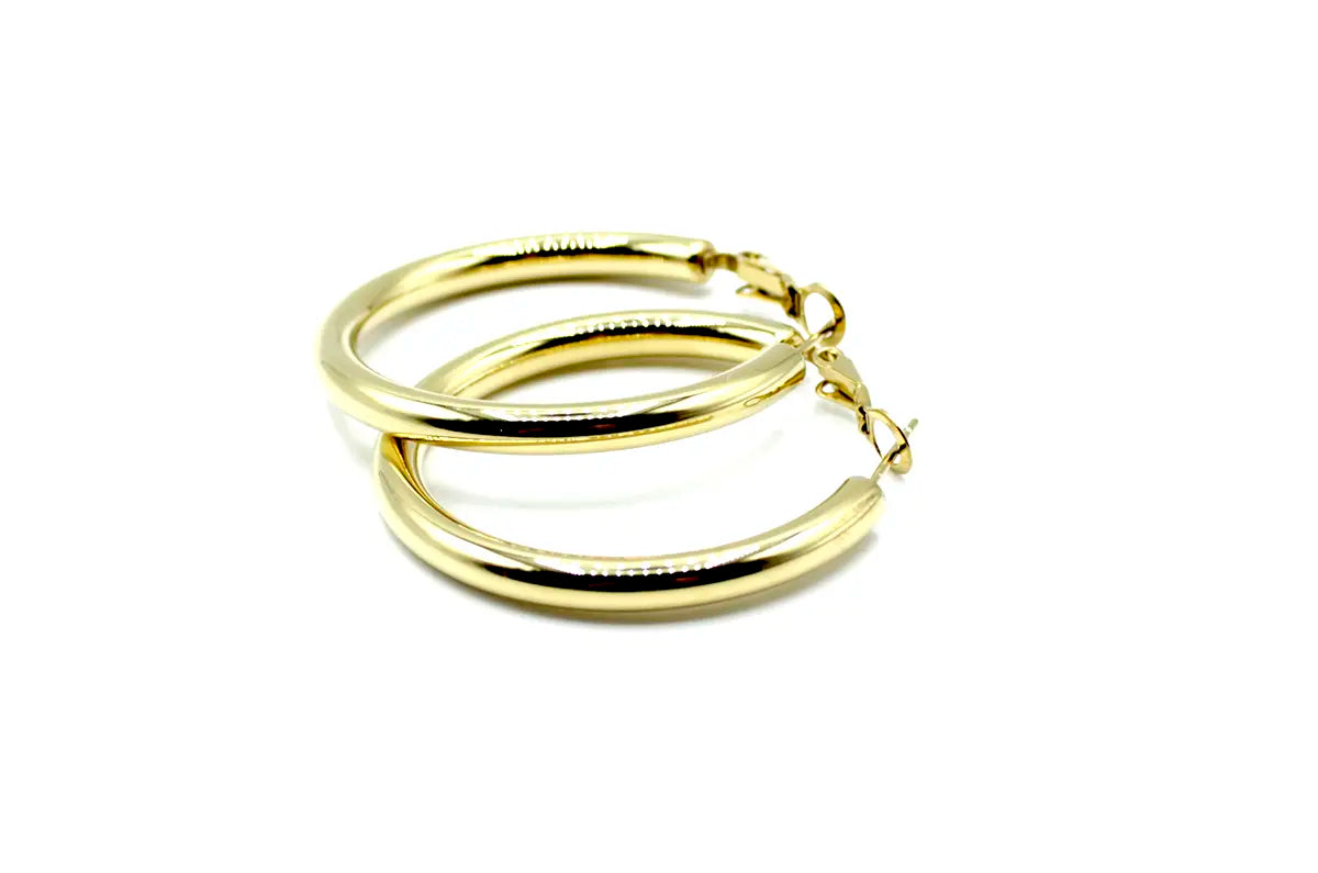 Pendientes Classic dorados de acero inoxidable hipoalergénico, aros medianos resistentes al agua -DELACABRA