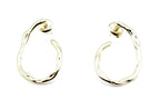 Pendientes Afterparty acero inoxidable dorado acabado irregular y ondulado, estilo minimalista y moderno de joyería versátil, tan ligeros que pueden usarse todos los días. - DELACABRA