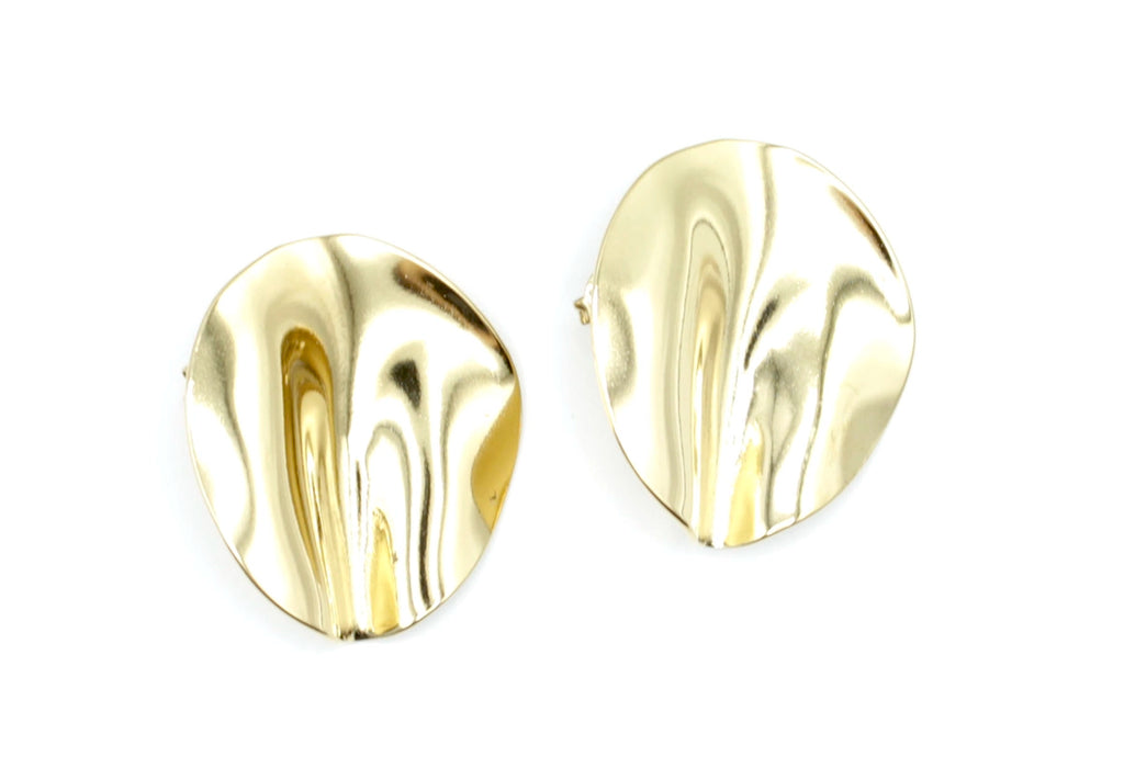 Pendientes  Beso acero inoxidable dorado de forma irregular y fluida que aporta un estilo contemporáneo y artístico. - DELACABRA