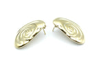 Pendientes Carolina acero inoxidable dorado perfectos para combinar tu collar favorito y dar luz a tu look, hipoalergénicos, brillante y resistentes. - DELACABRA